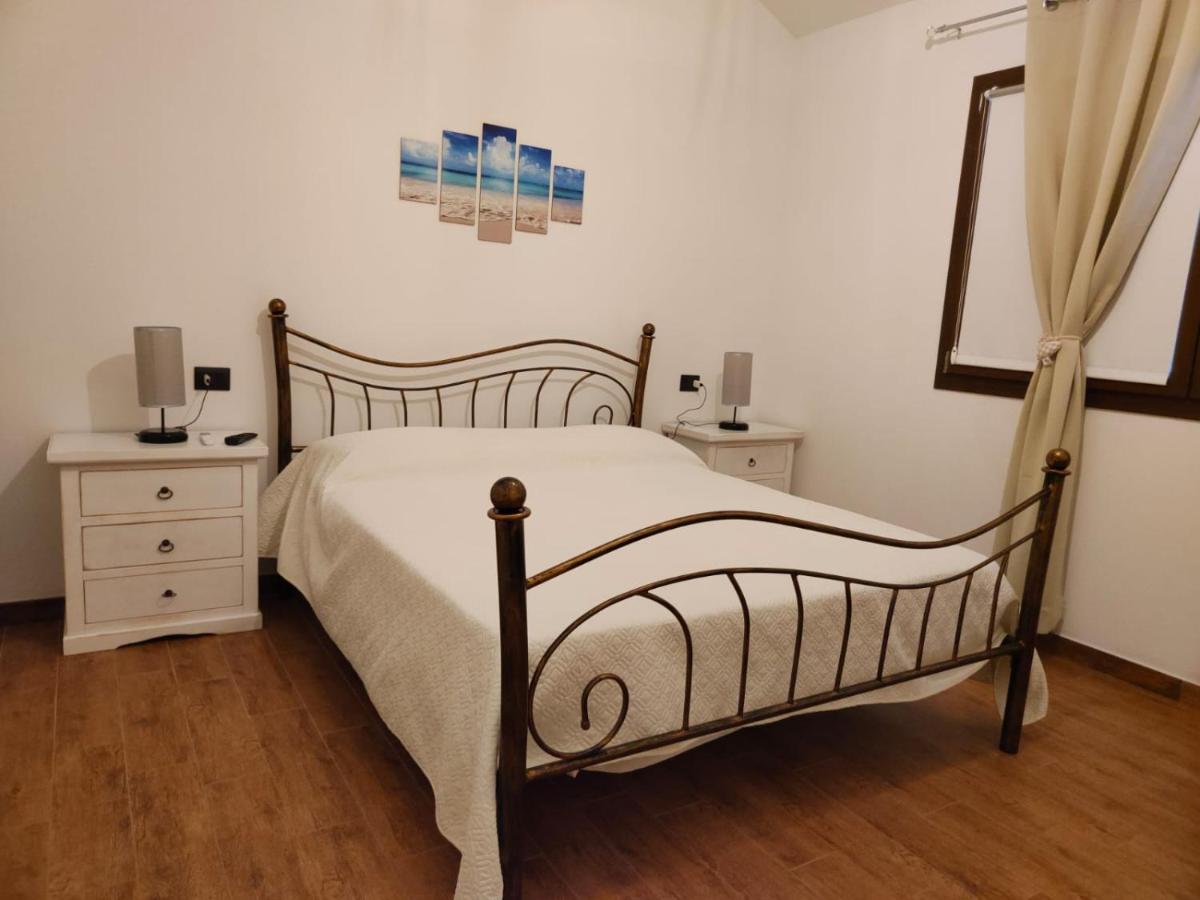 Casa Janas Affittacamere Bed & Breakfast Piscinas Εξωτερικό φωτογραφία